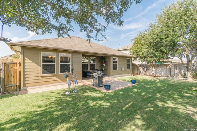 2609 LONESOME CREEK TRL, New Braunfels, TX 78130