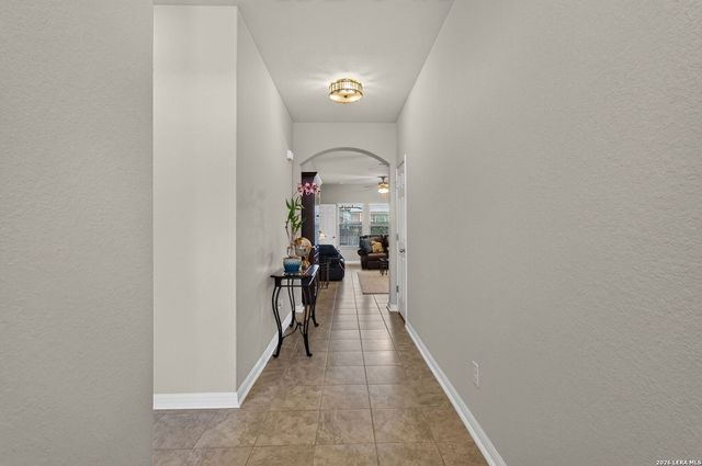 2609 LONESOME CREEK TRL, New Braunfels, TX 78130