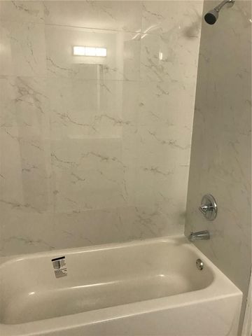 1489 BARCELONA WY 1489, Weston, FL 33327