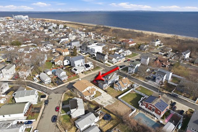 40 Twilight Avenue, Keansburg, NJ 07734