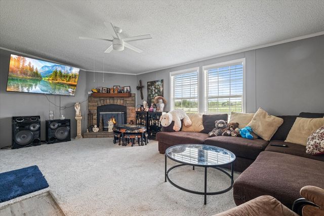 5909 Black Springs Lane, Joshua, TX 76058