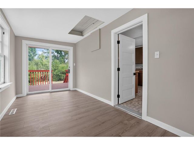 619 Locust Street, Hudson, WI 54016