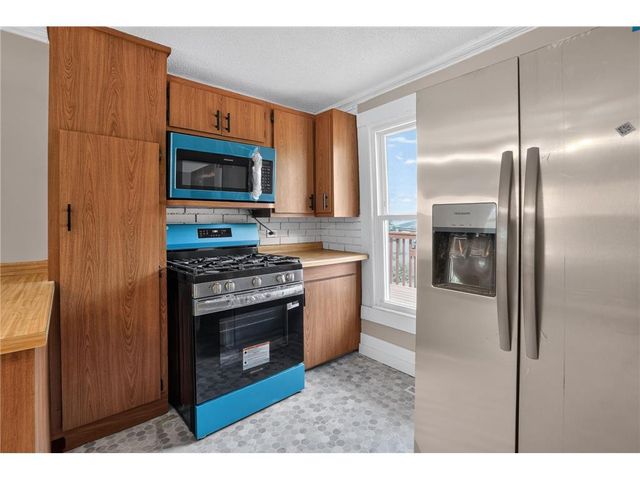 619 Locust Street, Hudson, WI 54016