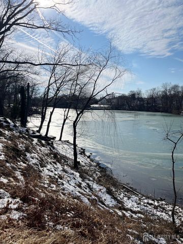 10 Johnson Avenue, Matawan, NJ 07747