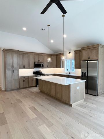 10 Johnson Avenue, Matawan, NJ 07747