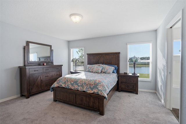 6872 GIDEON CIRCLE, Zephyrhills, FL 33541