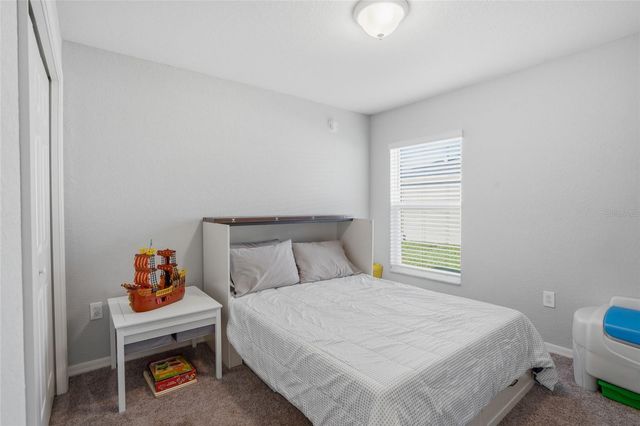 6872 GIDEON CIRCLE, Zephyrhills, FL 33541