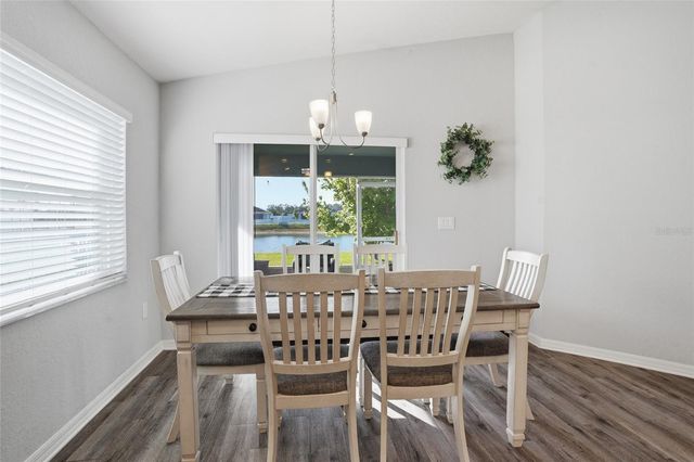 6872 GIDEON CIRCLE, Zephyrhills, FL 33541