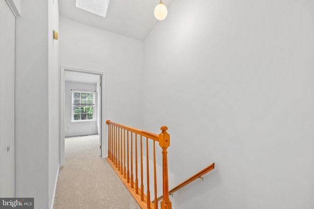 3740 BROOMSEDGE CT, Fairfax, VA 22033