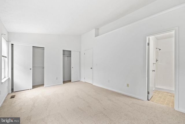 3740 BROOMSEDGE CT, Fairfax, VA 22033