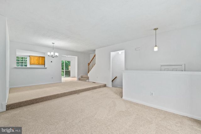 3740 BROOMSEDGE CT, Fairfax, VA 22033