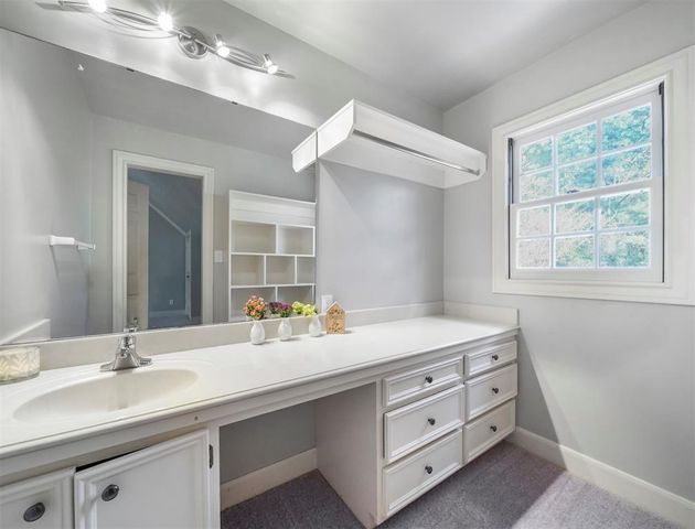 2111 Diane Street, Pinehurst, TX 77362