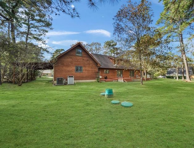 2111 Diane Street, Pinehurst, TX 77362