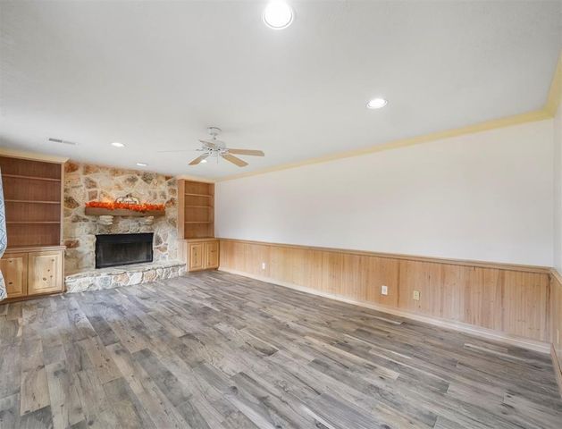 2111 Diane Street, Pinehurst, TX 77362