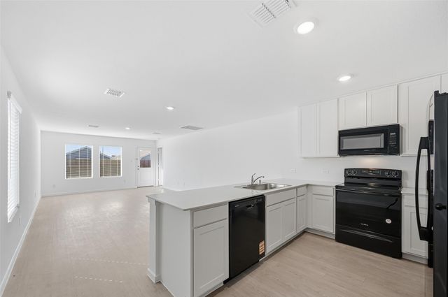 237 Boxberry Way, Princeton, TX 75407