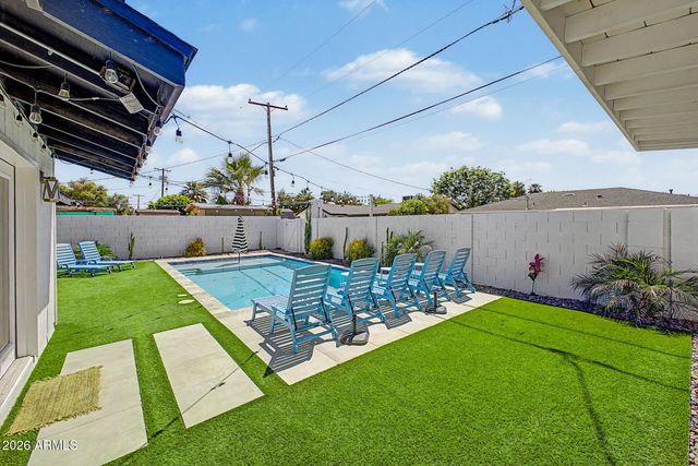 3823 E YALE Street, Phoenix, AZ 85008