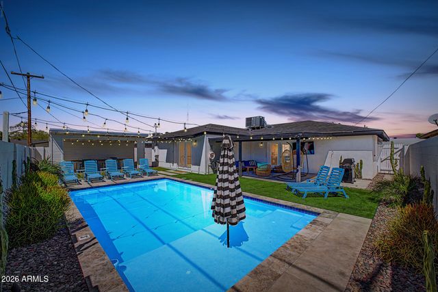 3823 E YALE Street, Phoenix, AZ 85008