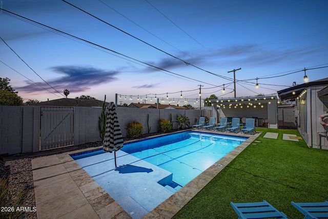 3823 E YALE Street, Phoenix, AZ 85008