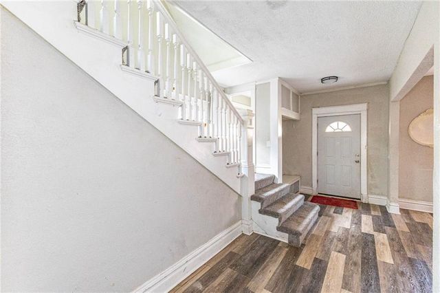 4003 Saint John Avenue, Kansas City, MO 64123