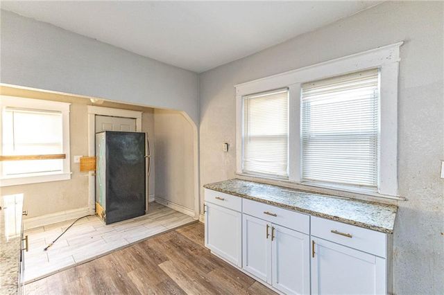 4003 Saint John Avenue, Kansas City, MO 64123