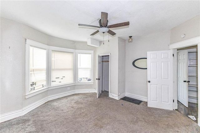 4003 Saint John Avenue, Kansas City, MO 64123