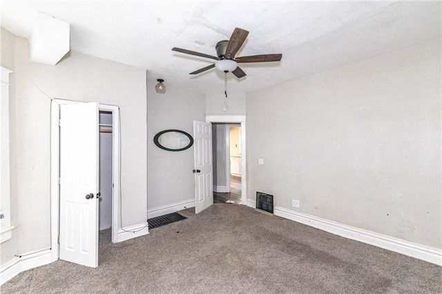 4003 Saint John Avenue, Kansas City, MO 64123