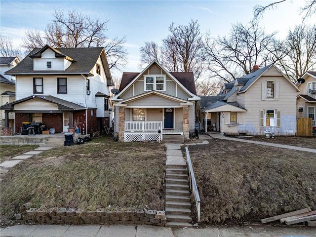 4003 Saint John Avenue, Kansas City, MO 64123
