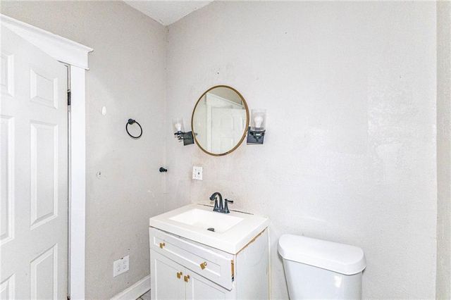 4003 Saint John Avenue, Kansas City, MO 64123