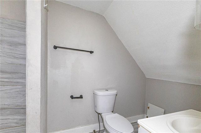 4003 Saint John Avenue, Kansas City, MO 64123