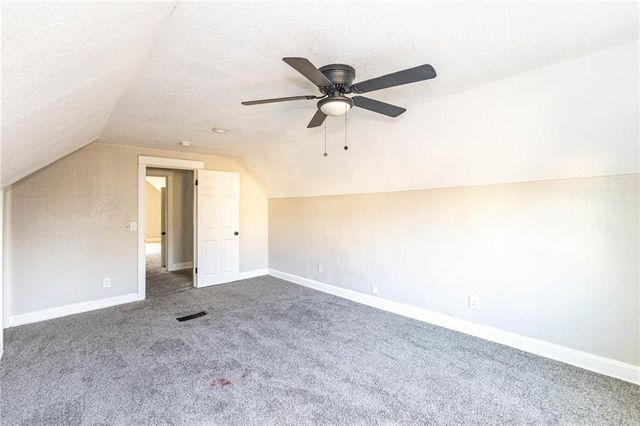 4003 Saint John Avenue, Kansas City, MO 64123