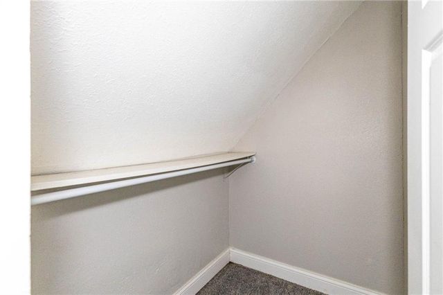 4003 Saint John Avenue, Kansas City, MO 64123