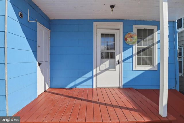 26 S EAST ST, Spring Grove, PA 17362