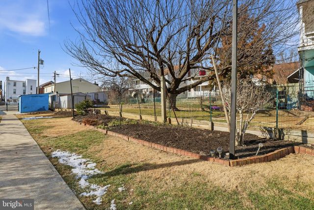 26 S EAST ST, Spring Grove, PA 17362