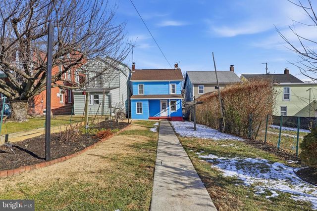 26 S EAST ST, Spring Grove, PA 17362