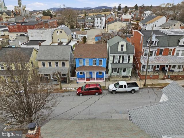 26 S EAST ST, Spring Grove, PA 17362