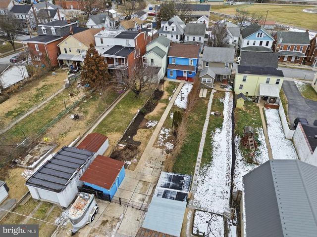 26 S EAST ST, Spring Grove, PA 17362