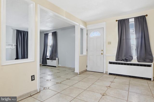 26 S EAST ST, Spring Grove, PA 17362