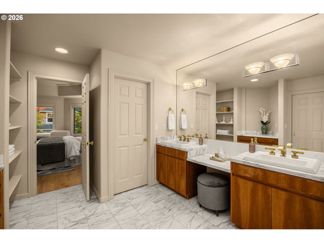 3319 Nw SPENCER St, Portland, OR 97229