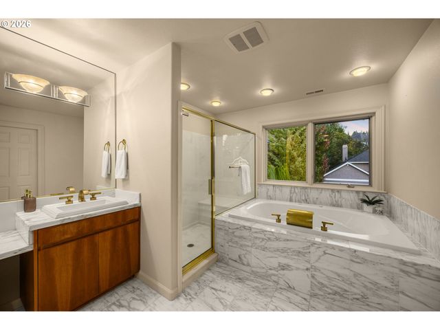 3319 Nw SPENCER St, Portland, OR 97229