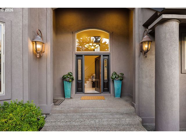 3319 Nw SPENCER St, Portland, OR 97229