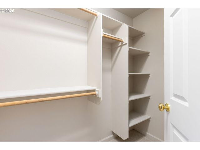 3319 Nw SPENCER St, Portland, OR 97229