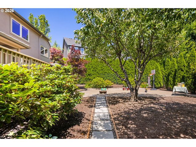 3319 Nw SPENCER St, Portland, OR 97229