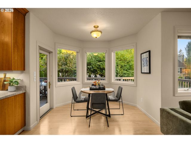 3319 Nw SPENCER St, Portland, OR 97229