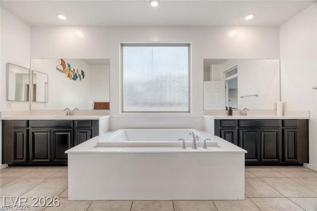 3135 Hazy Hills Avenue, Henderson, NV 89052