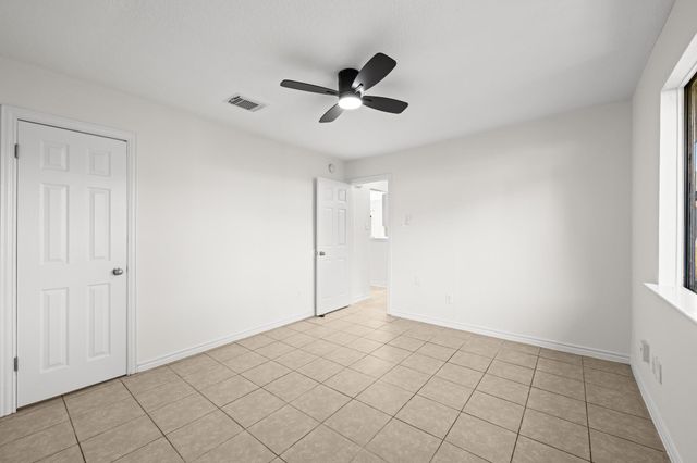 1816 Spruce Drive, Rosenberg, TX 77471