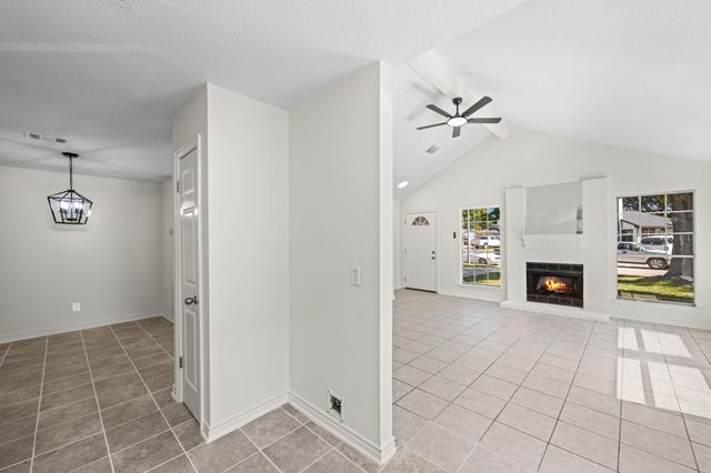 1816 Spruce Drive, Rosenberg, TX 77471