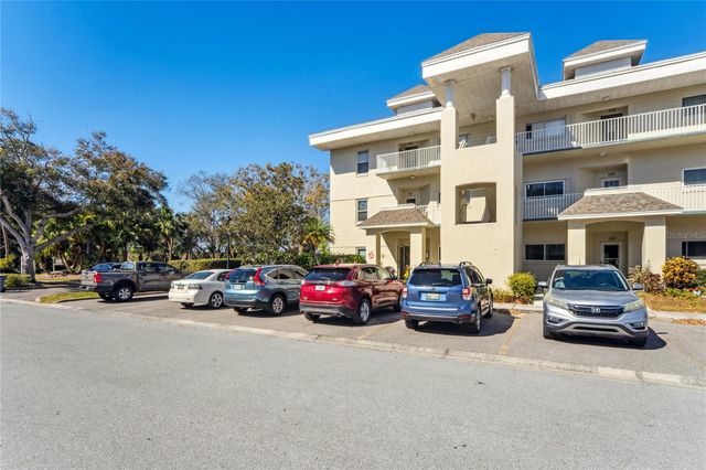 2210 UTOPIAN DRIVE E 201, Clearwater, FL 33763