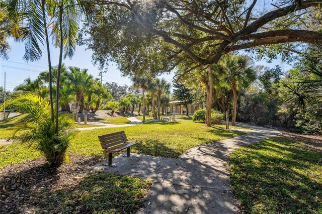 2210 UTOPIAN DRIVE E 201, Clearwater, FL 33763