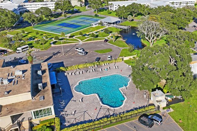 2210 UTOPIAN DRIVE E 201, Clearwater, FL 33763