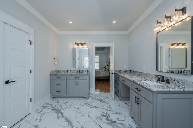 225 Rocky Ridge Road, Enoree, SC 29335